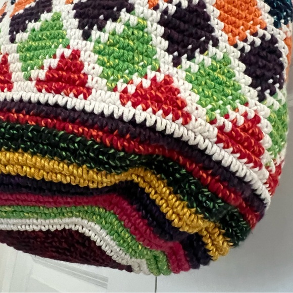 Handmade Crochet Bucket Bag - Picture 5 of 8